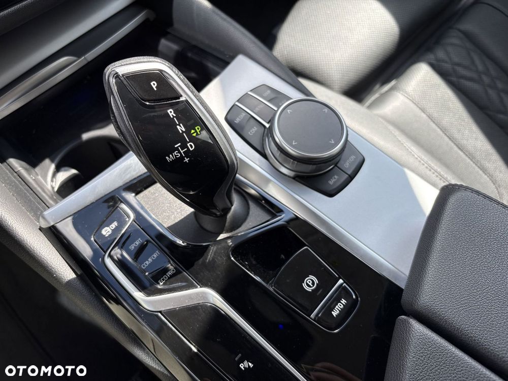 BMW Seria 5 - 15