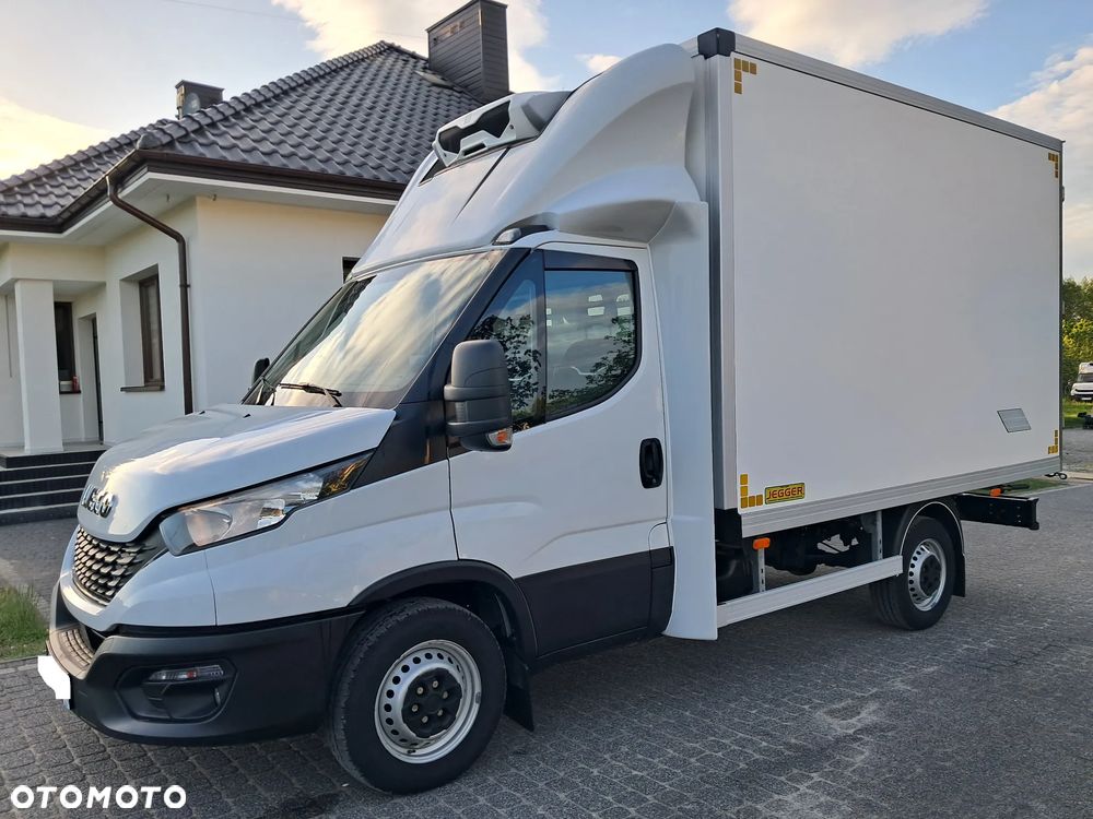 Iveco 35S16  Chłodnia ZANOTTI Salon Polska zasilanie 230V - 10