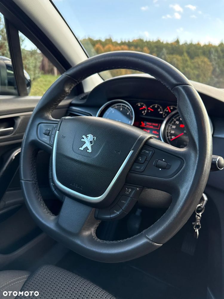 Peugeot 508 HDi FAP 140 Family - 25