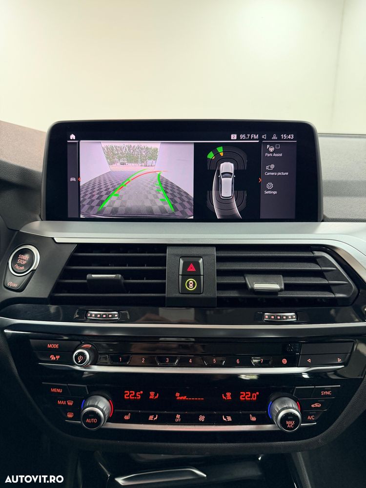 BMW X3 xDrive20i AT - 22