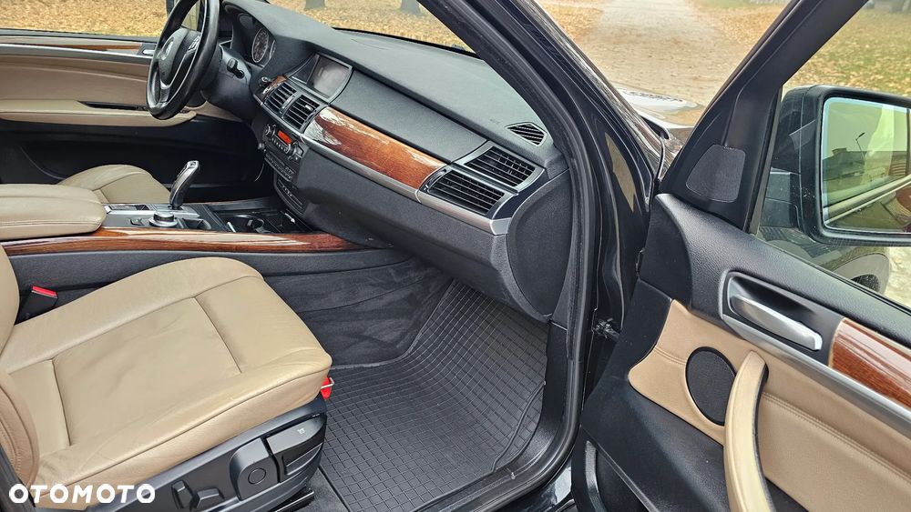 BMW X5 3.0 d - 12