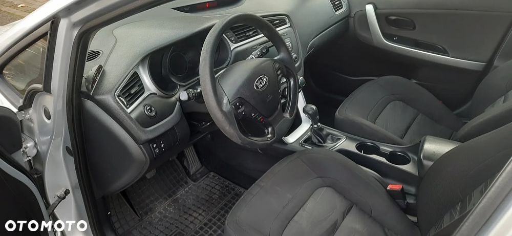 Kia Ceed 1.4 M - 9