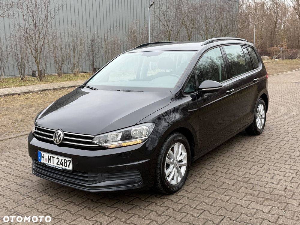 Volkswagen Touran 2.0 TDI SCR DSG ACTIVE - 1