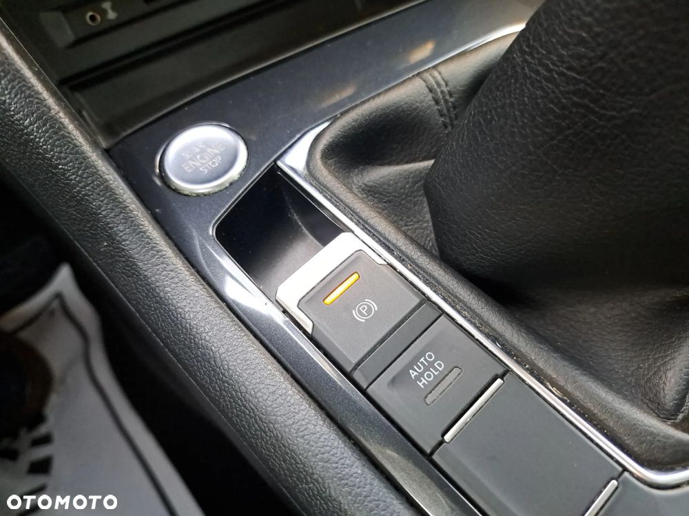 Volkswagen Tiguan 1.4 TSI BMT ACT Comfortline - 17