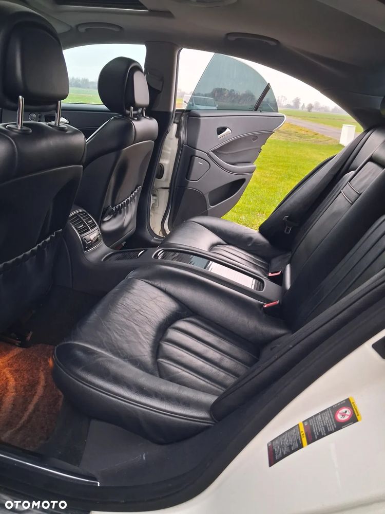 Mercedes-Benz CLS 350 7G-TRONIC - 8