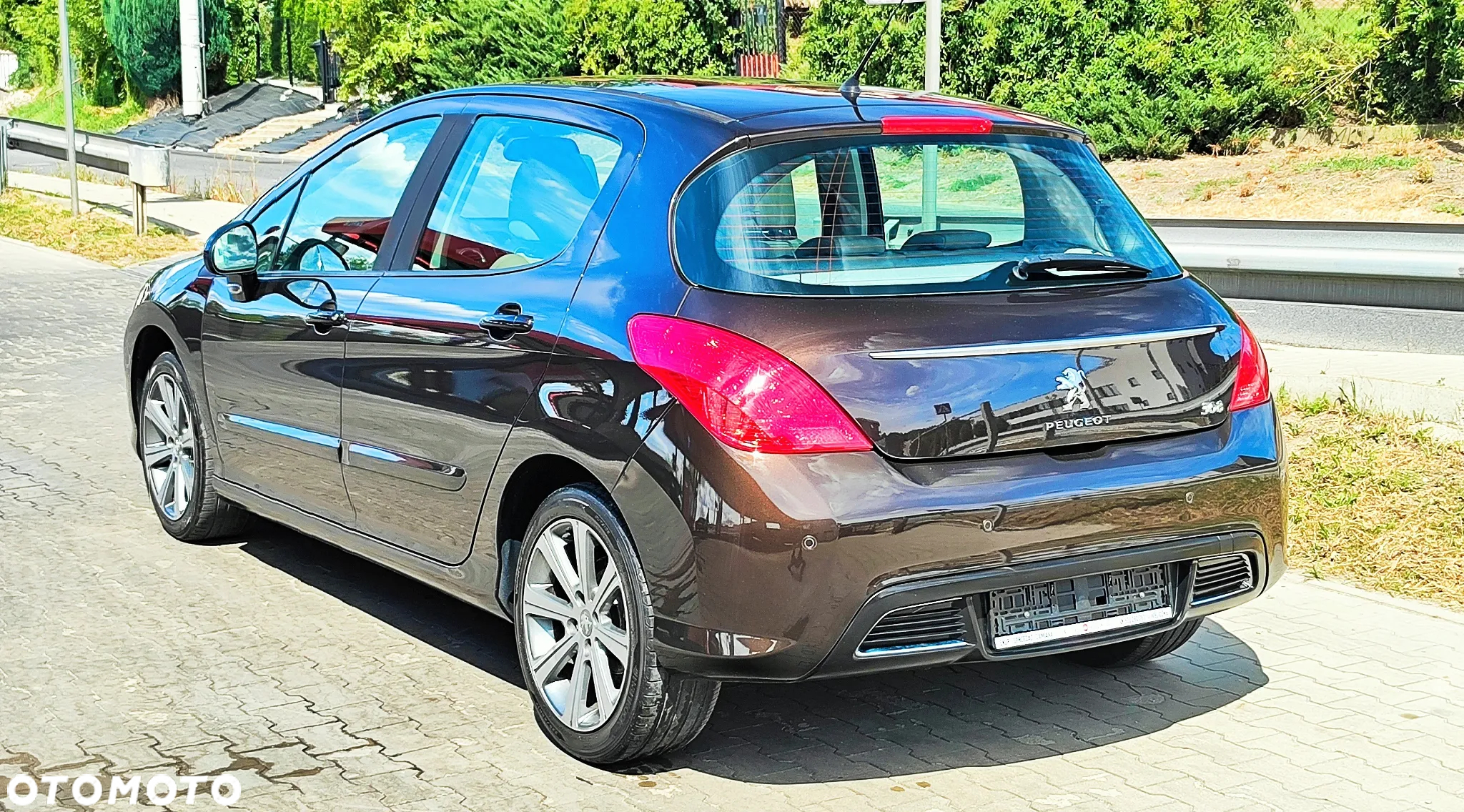 Peugeot 308 1.6 THP Allure - 13