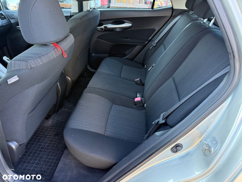Toyota Auris 1.4 VVT-i Sol - 14