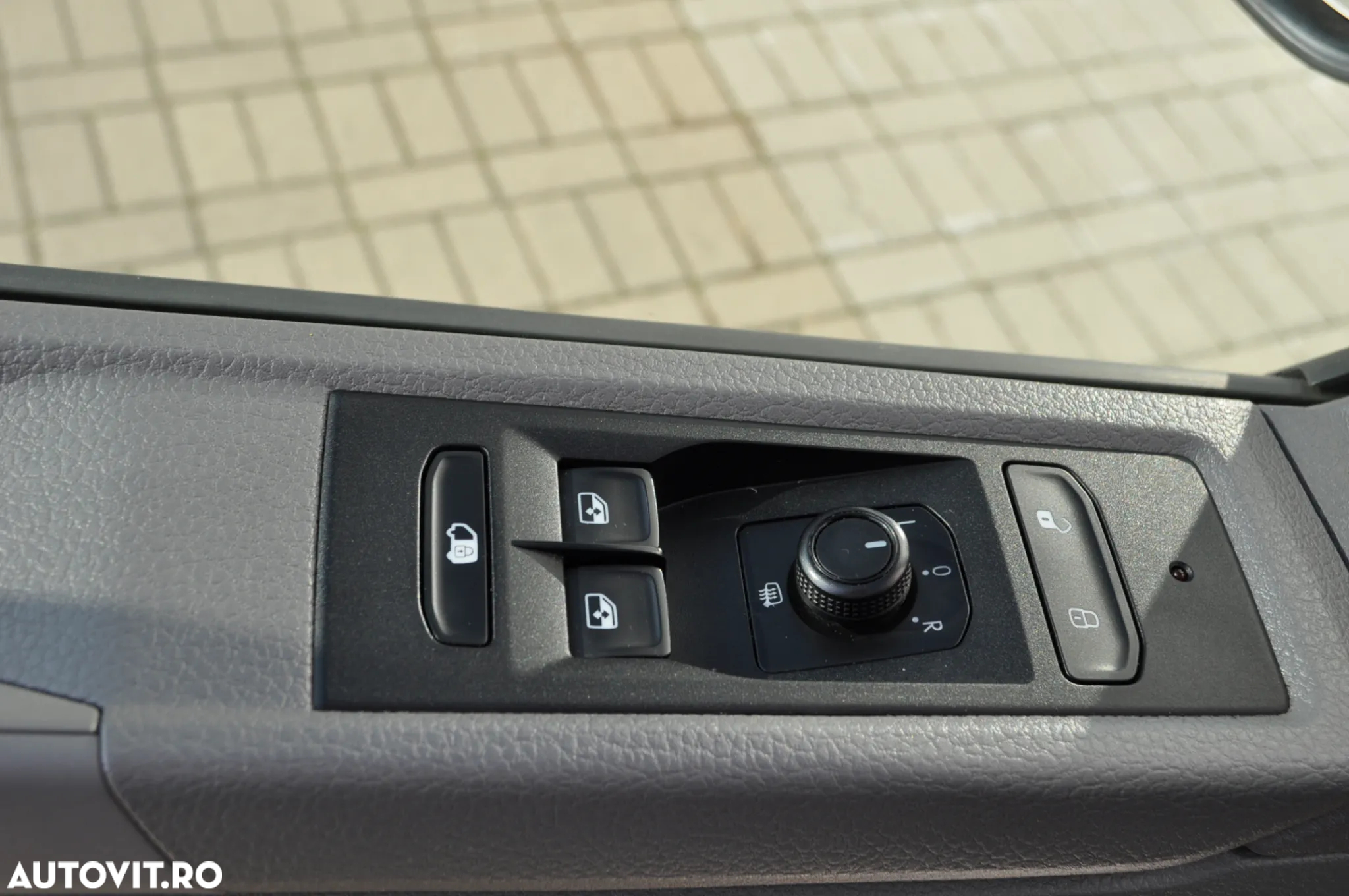 Volkswagen Transporter L-TW TDI Kurz - 12