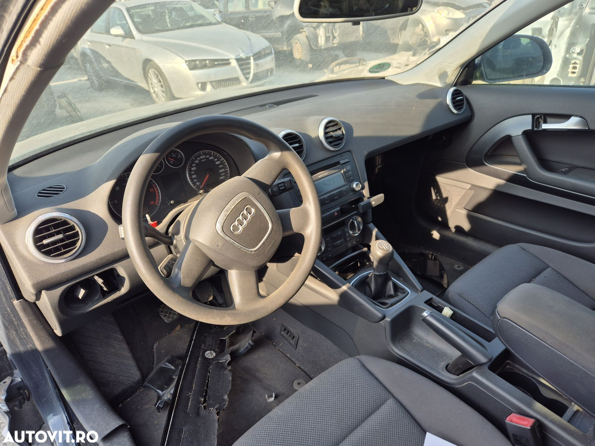 Dezmembram Audi A3 8P Facelift 2009 1.9tdi BLS - 3