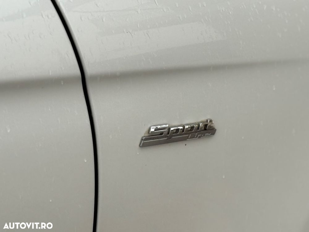 BMW Seria 3 318d Edition Luxury Line Purity - 17