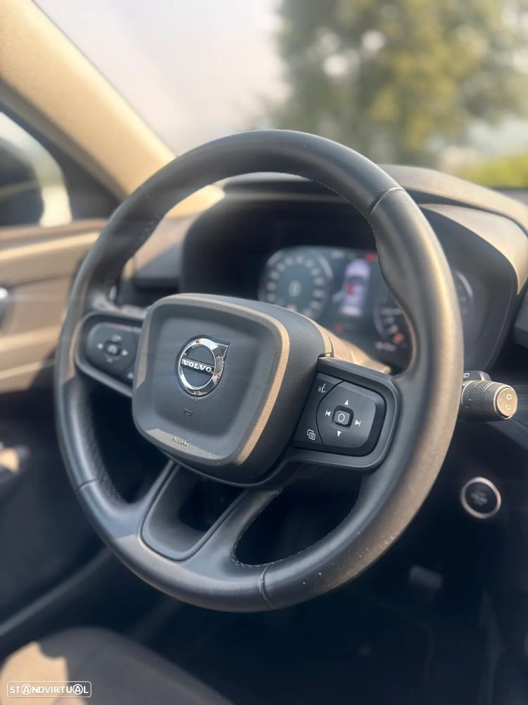 Volvo XC 40 1.5 T2 Momentum - 19