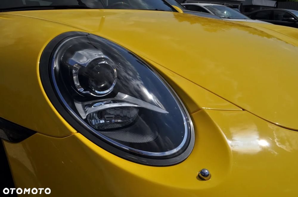 Porsche 911 Carrera S 50 Jahre - 8