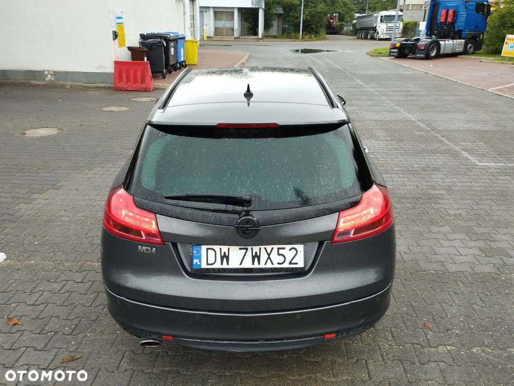 Opel Insignia 2.0 CDTI Sports Tourer - 3