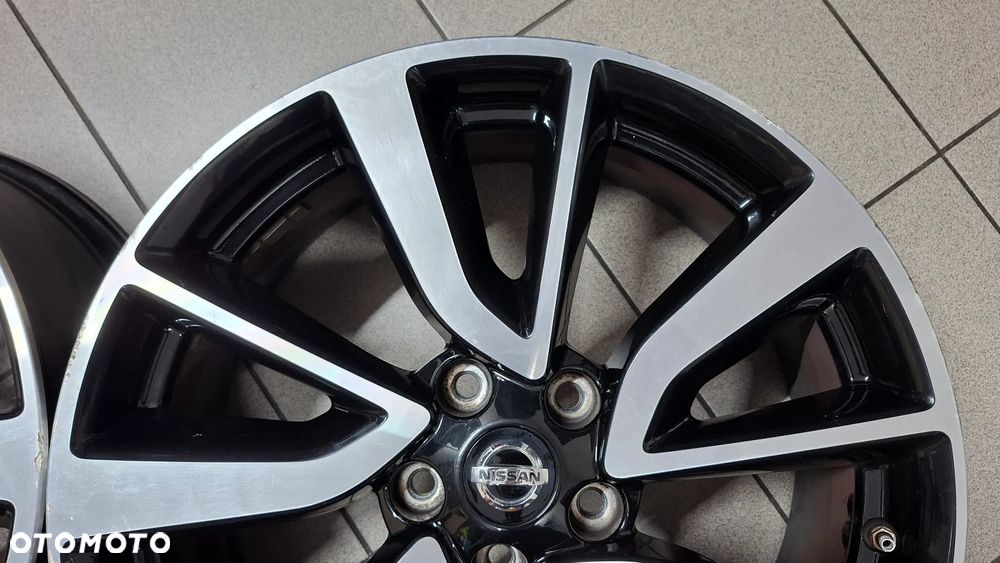 Felgi Aluminiowe 19 Nissan Qashqai X-Trail 5x114.3 ET 40 - 10
