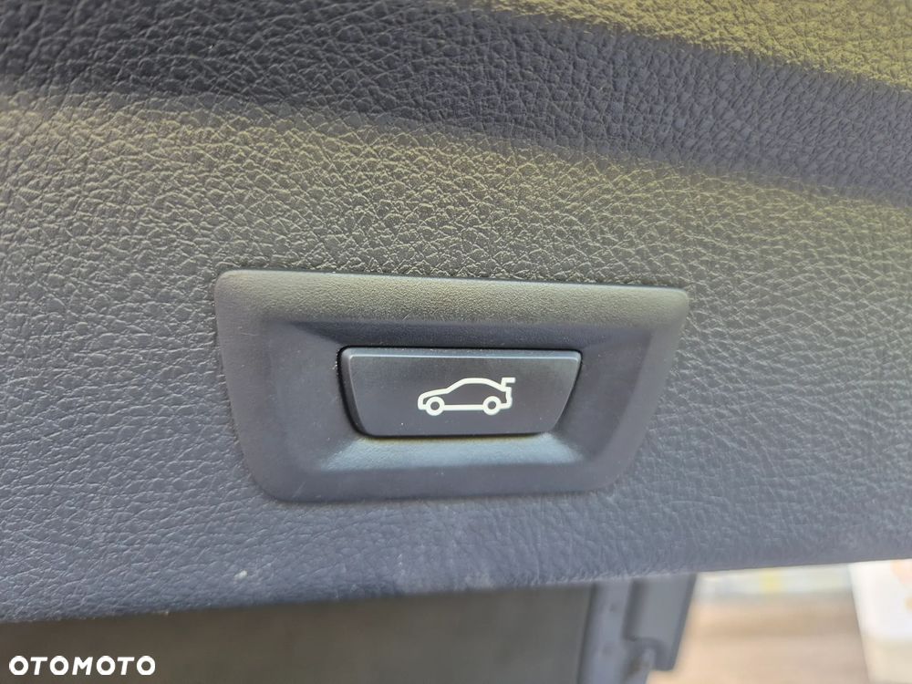 BMW 3GT 320i GPF xDrive M Sport - 23