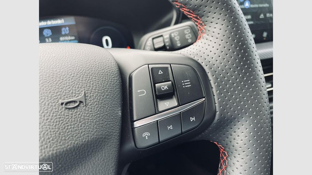 Ford Kuga 2.5 PHEV ST-Line - 13