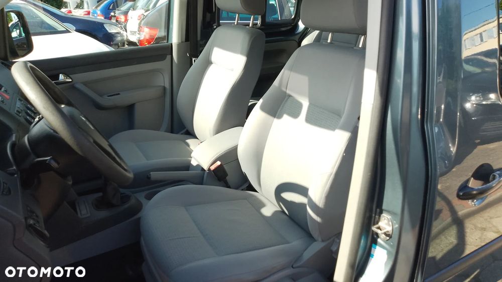 Volkswagen Caddy 2.0 Life Family (5-Si.) - 16