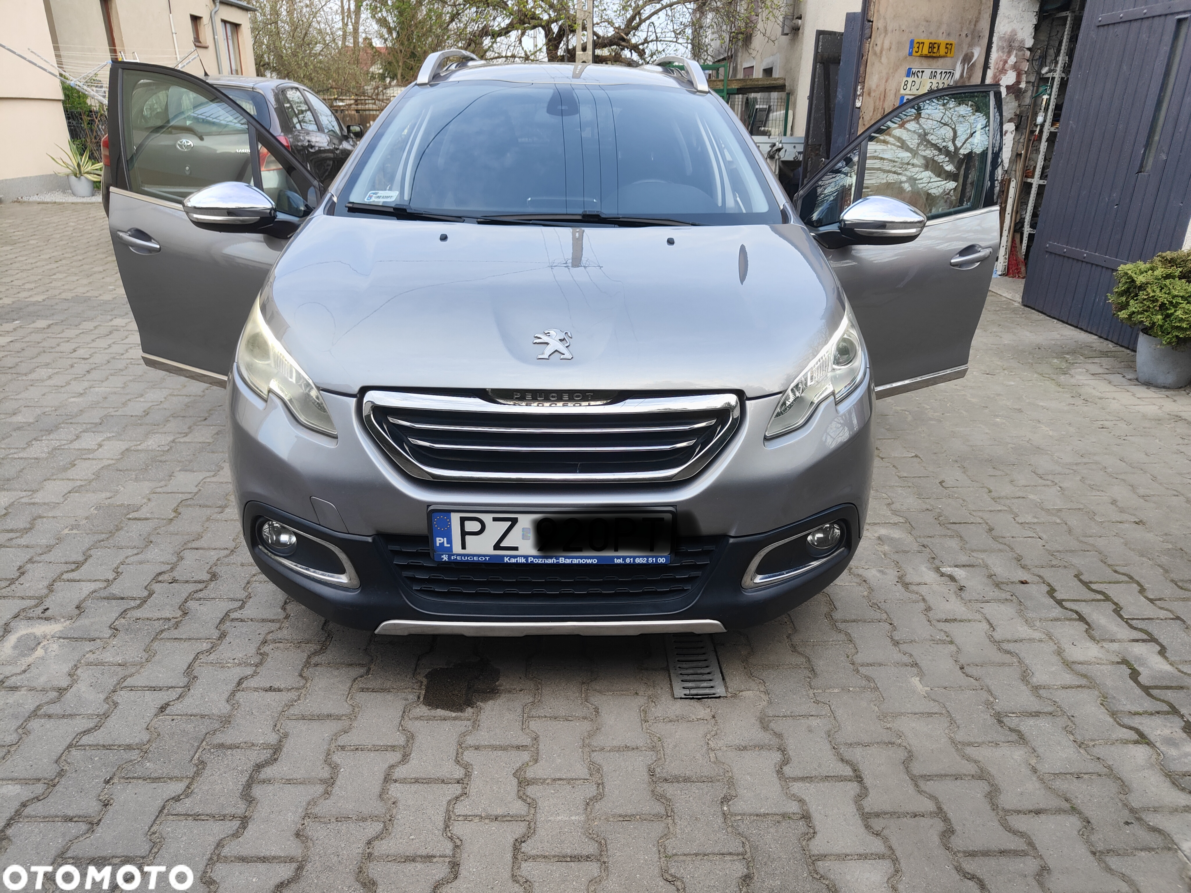 Peugeot 2008 e-HDi FAP 92 STOP & START Active - 13