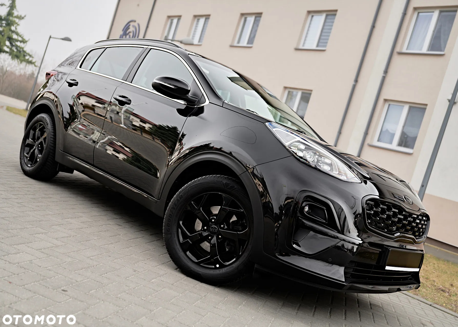 Kia Sportage 1.6 T-GDI 2WD DCT Black Edition - 2