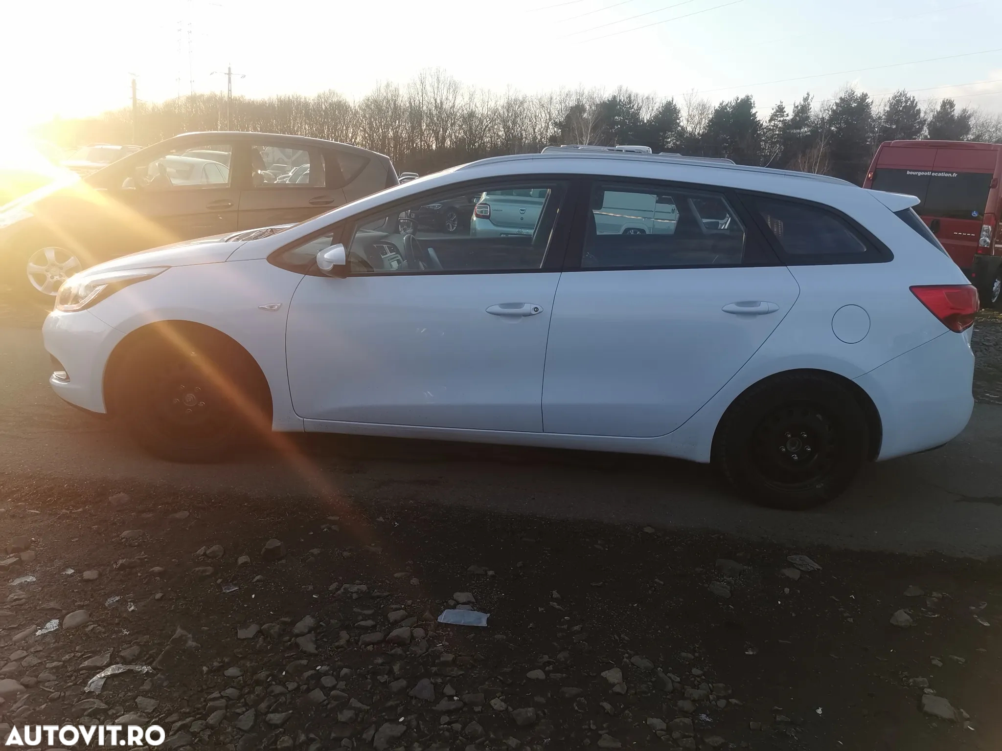 Kia Ceed 1.4 CRDi 90 SW Vision - 2