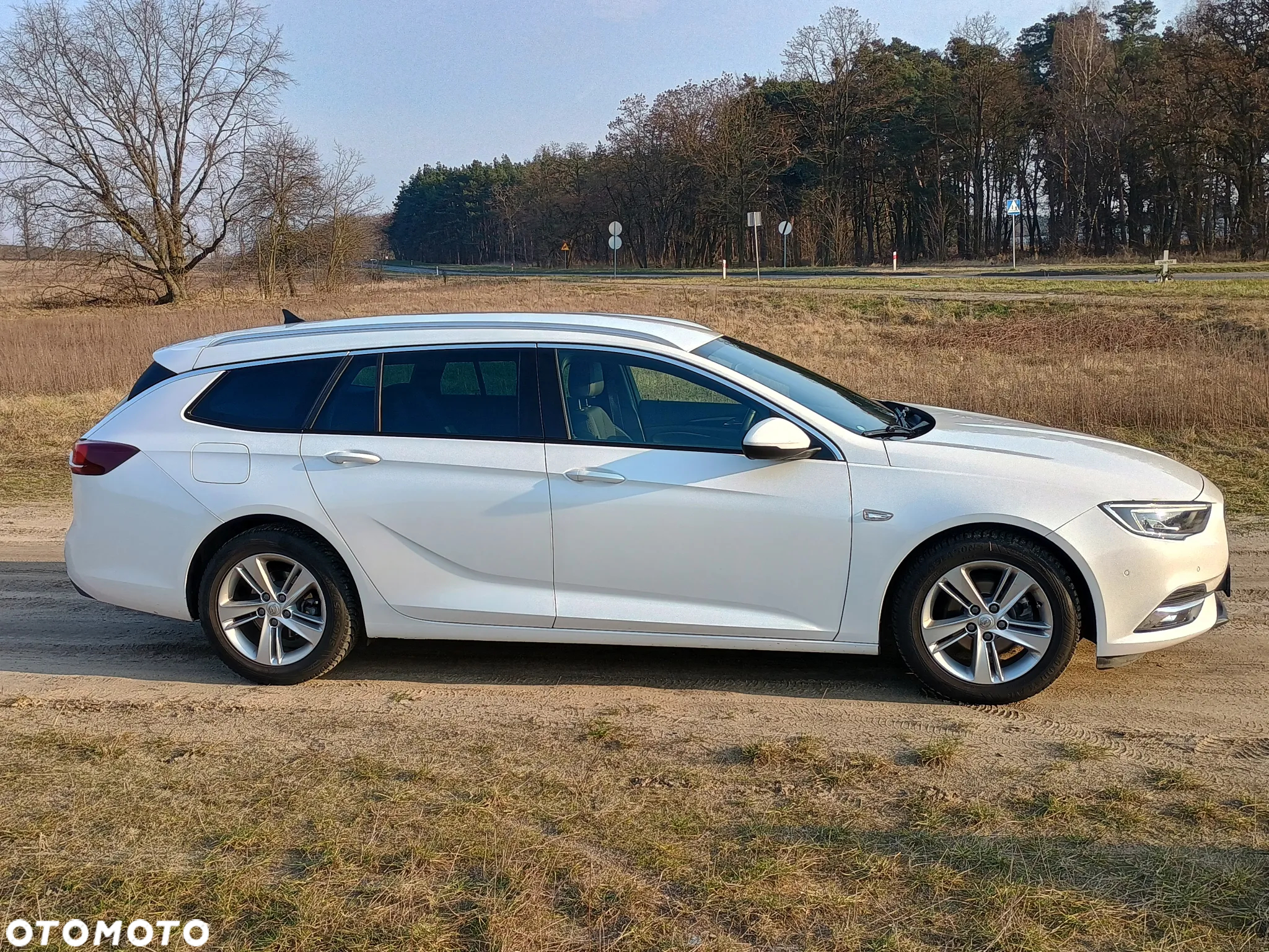 Opel Insignia 1.6 CDTI Exclusive S&S - 11