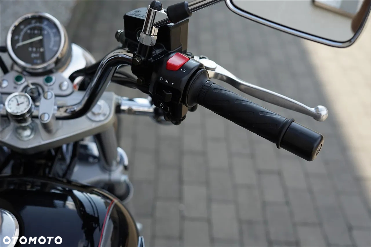 Suzuki GZ - 15