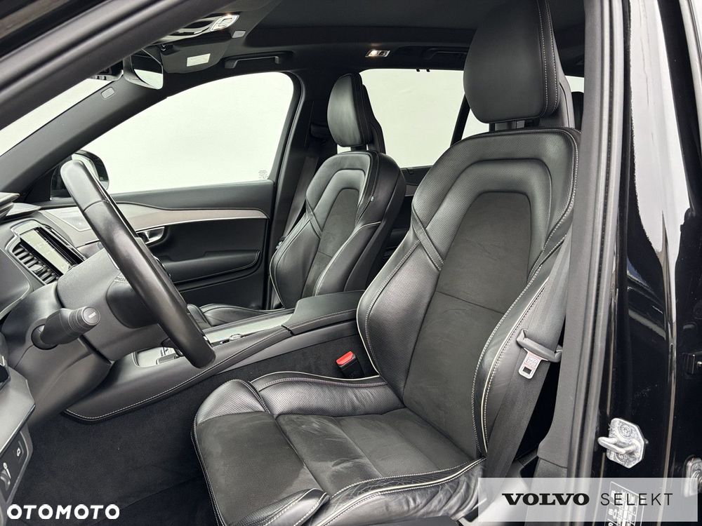 Volvo XC 90 - 8