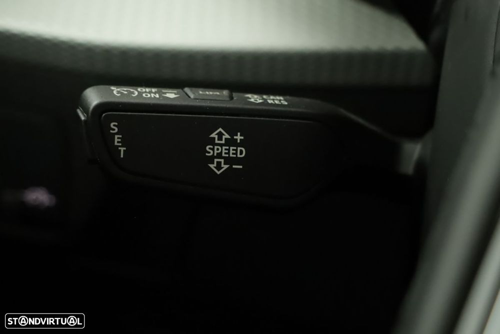 Audi Q2 30 TFSI Advanced - 17