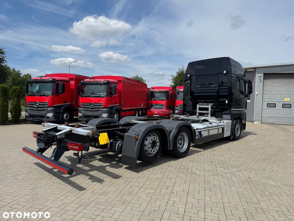 MAN TGX - 10