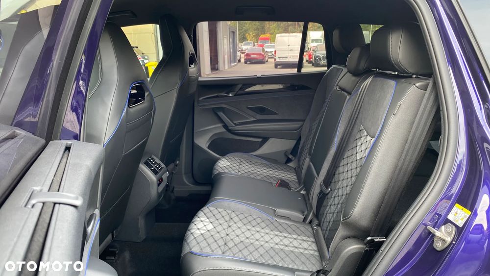 Volkswagen Tayron 2.0 TSI 4Mot R-Line Plus DSG - 22