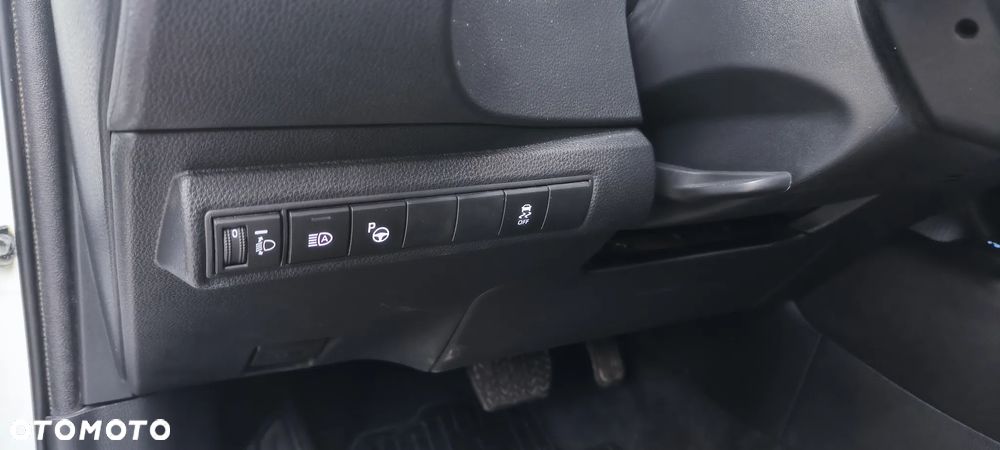 Toyota Corolla 2.0 Hybrid Comfort - 15