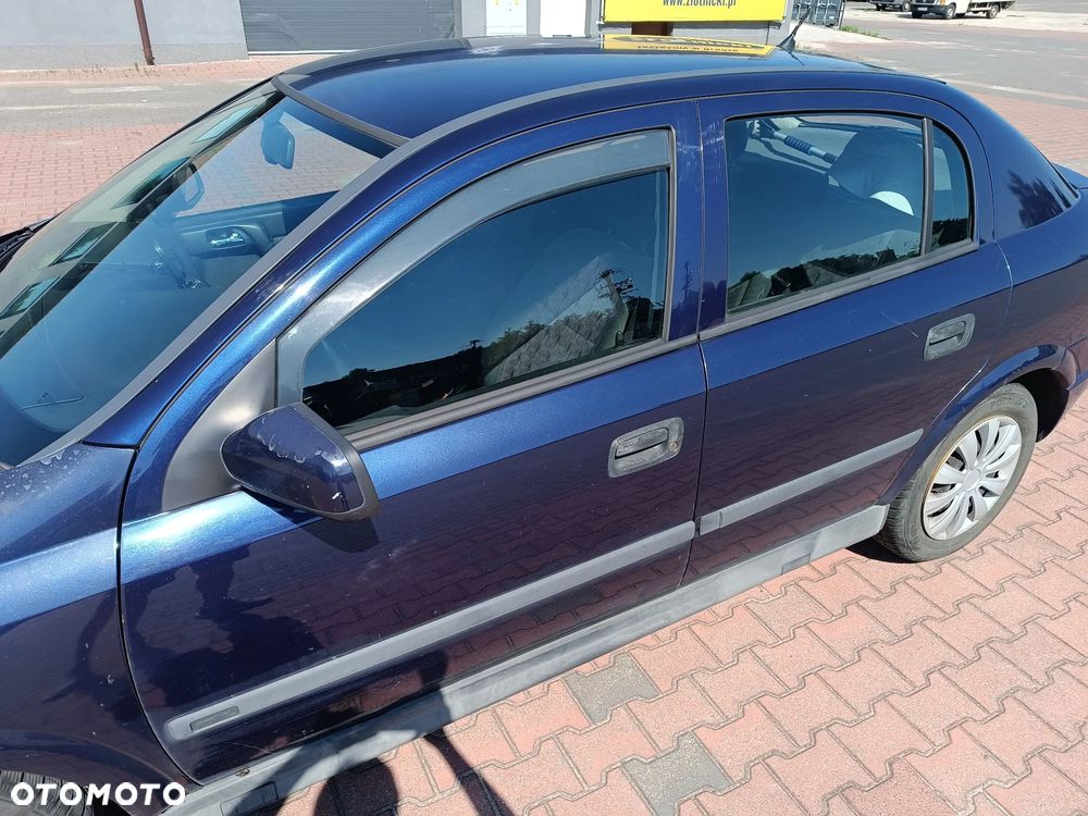 Opel Astra 1.4 Club - 5