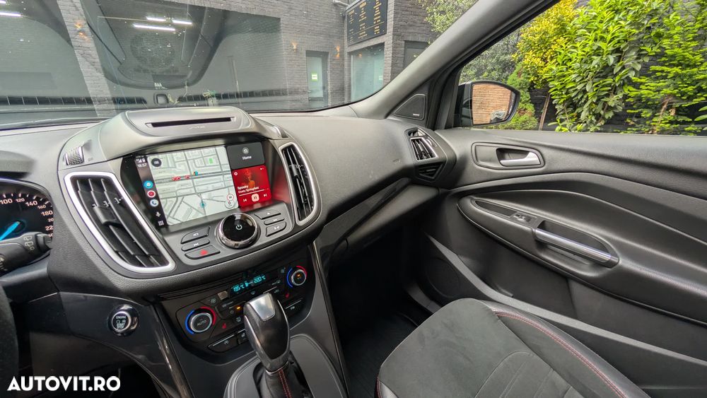 Ford Kuga - 8