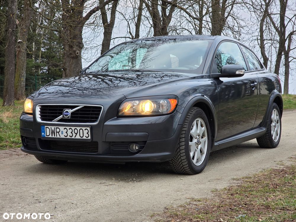 Volvo C30 2.0D Momentum - 1