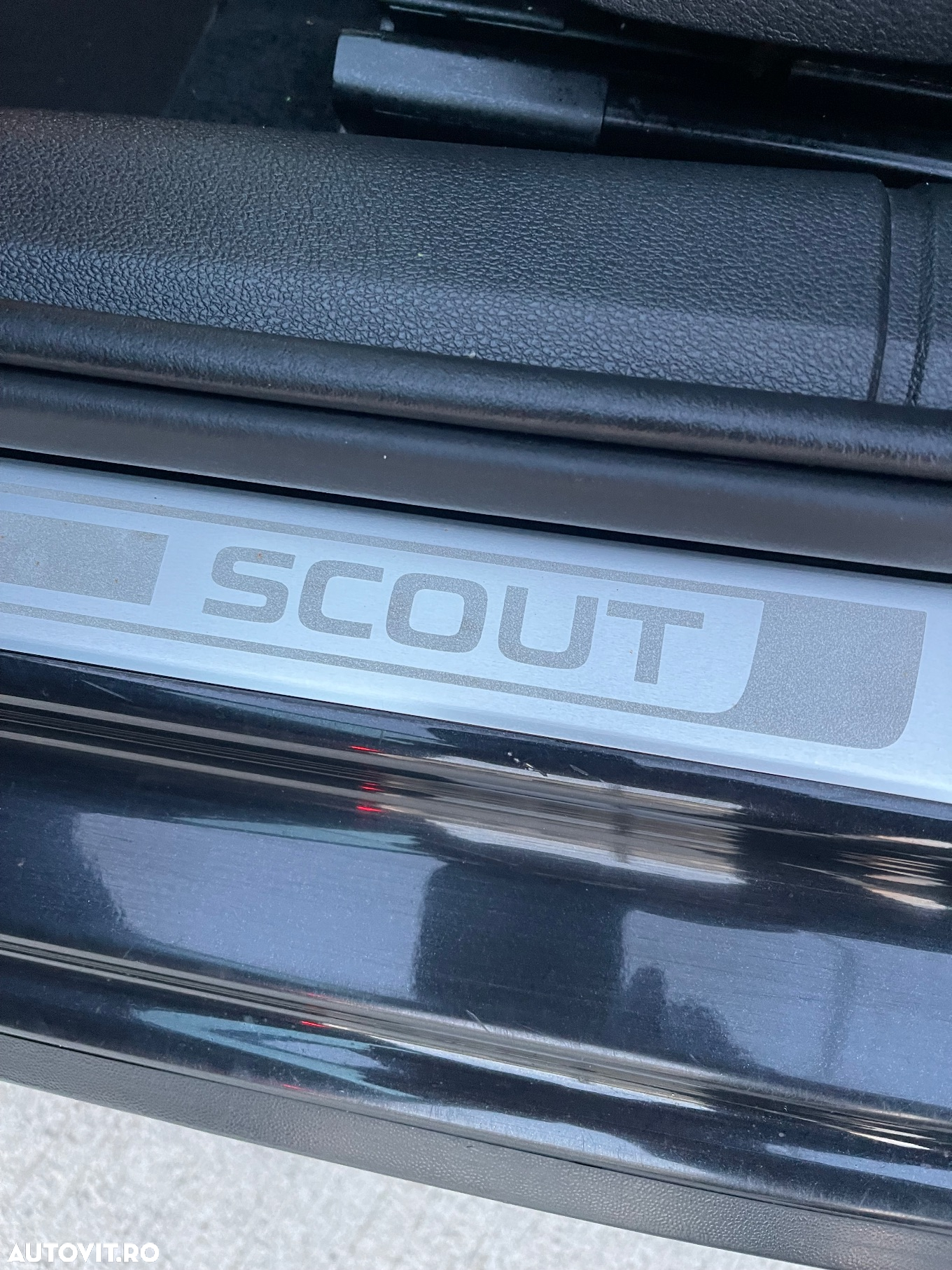 Skoda Octavia 2.0 TDI 4x4 DSG Scout - 7