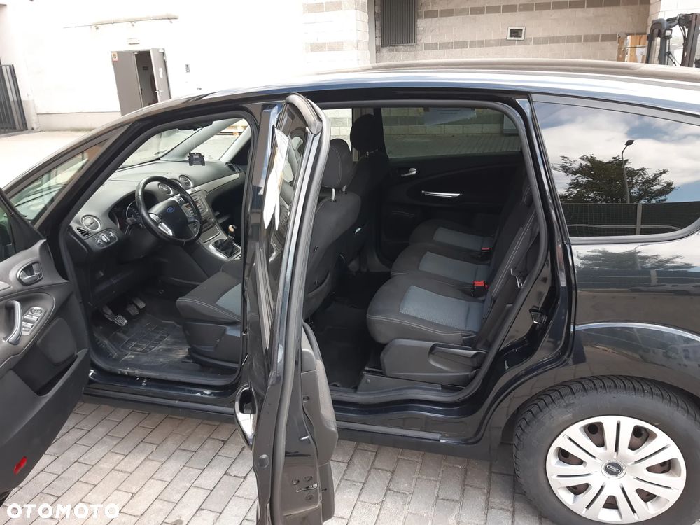 Ford S-Max - 6