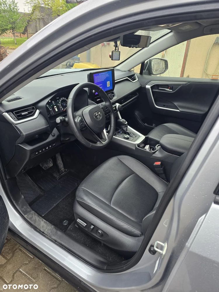 Toyota RAV4 - 17