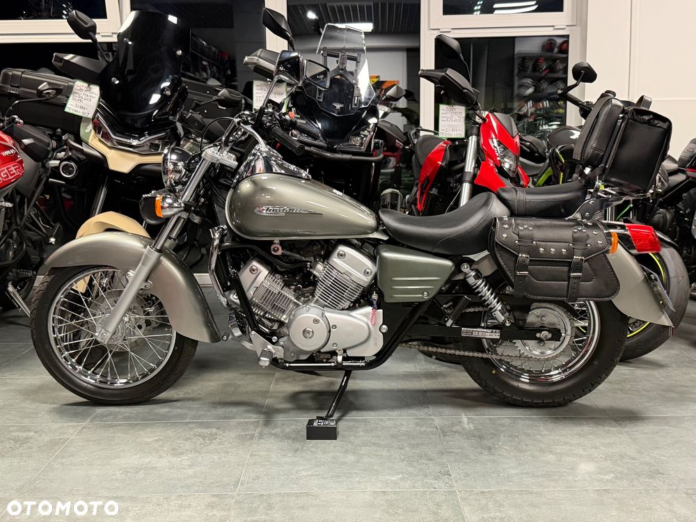 Honda Shadow - 27