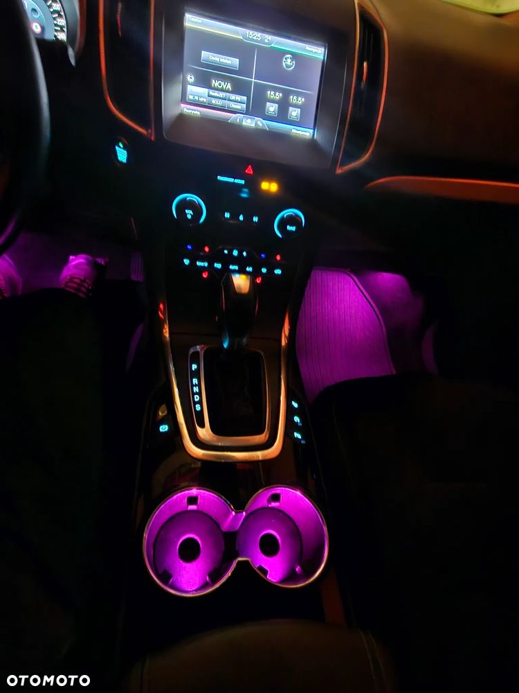 Ford S-Max 2.0 TDCi Titanium PowerShift - 28