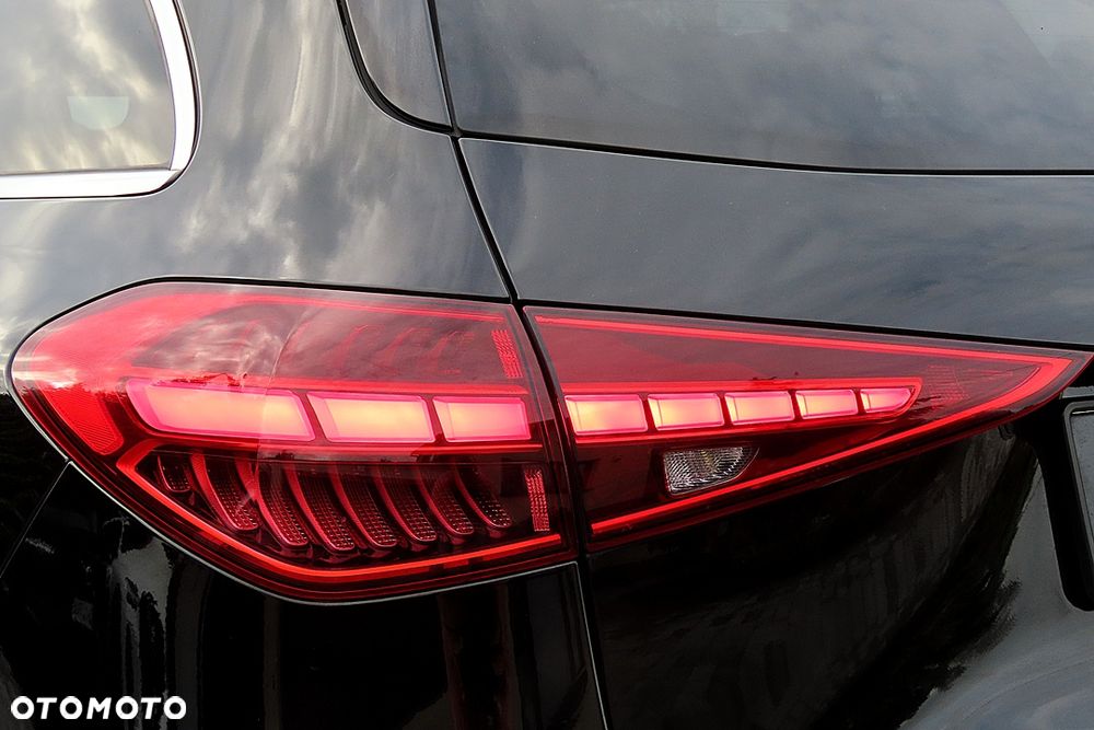 Mercedes-Benz Klasa C 220 d 4Matic 9G-TRONIC Edition AMG Line - 19