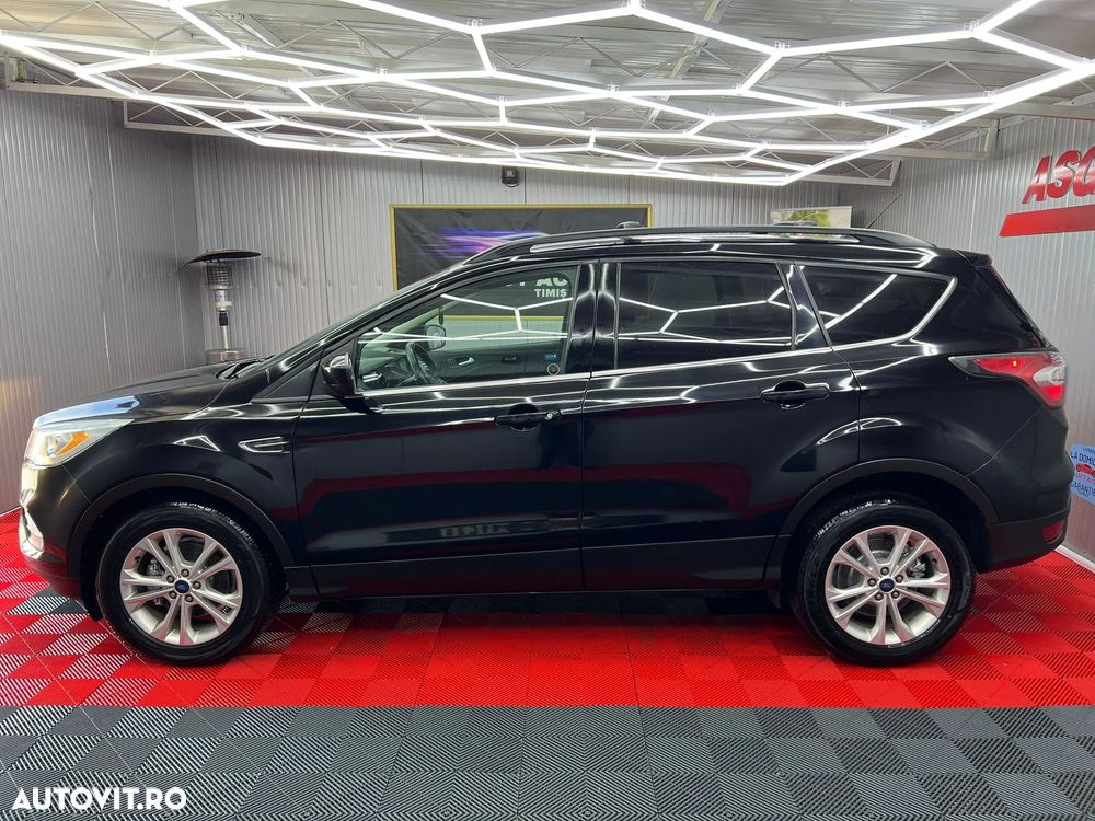 Ford Kuga - 23