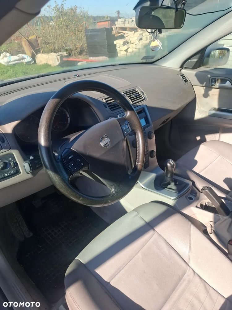 Volvo S40 T5 Kinetic - 5