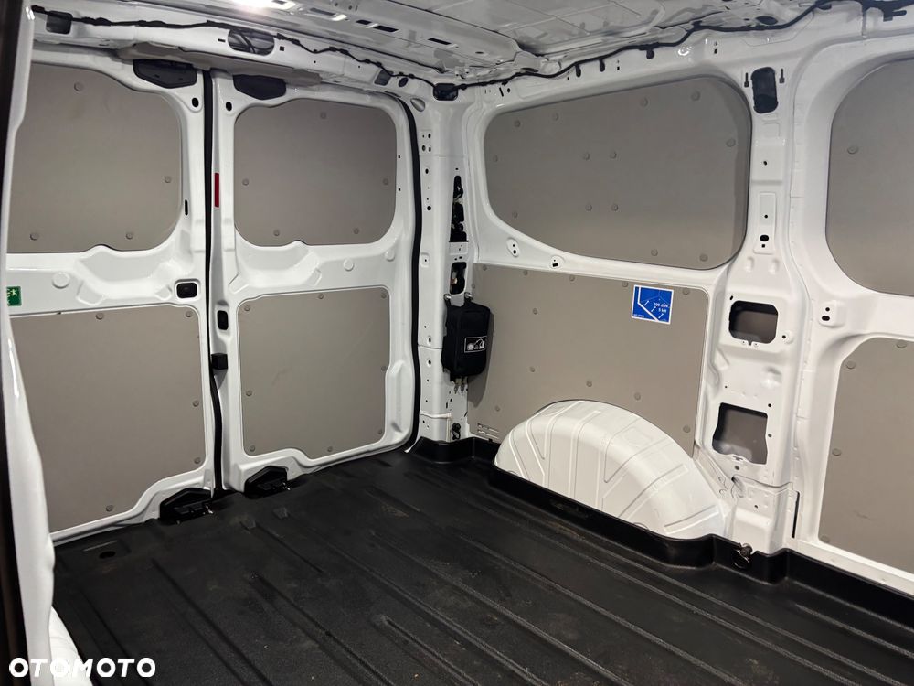 Ford Transit Custom - 14