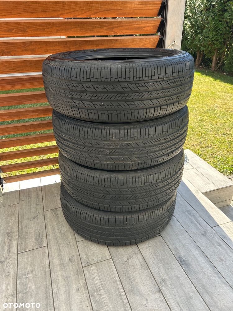 Nowe opony HANKOOK 225/55 R19 przebieg ok 150km ( salon- wulkanizator) - 1