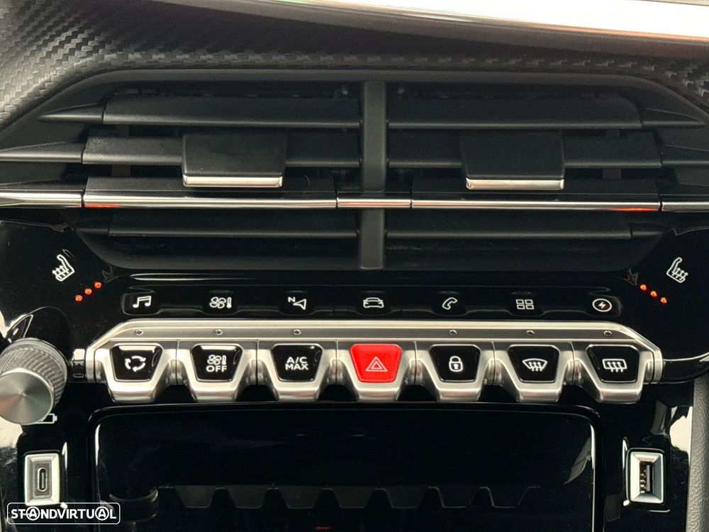 Peugeot e-208 50 kWh GT Line - 10