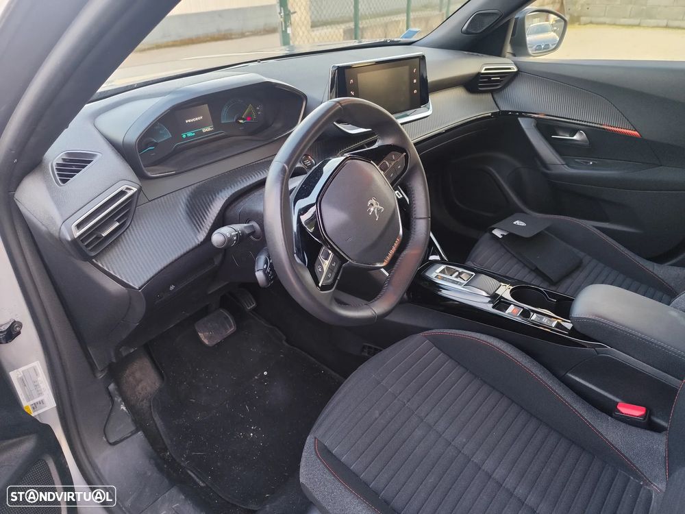 Peugeot e-2008 Active Pack - 4