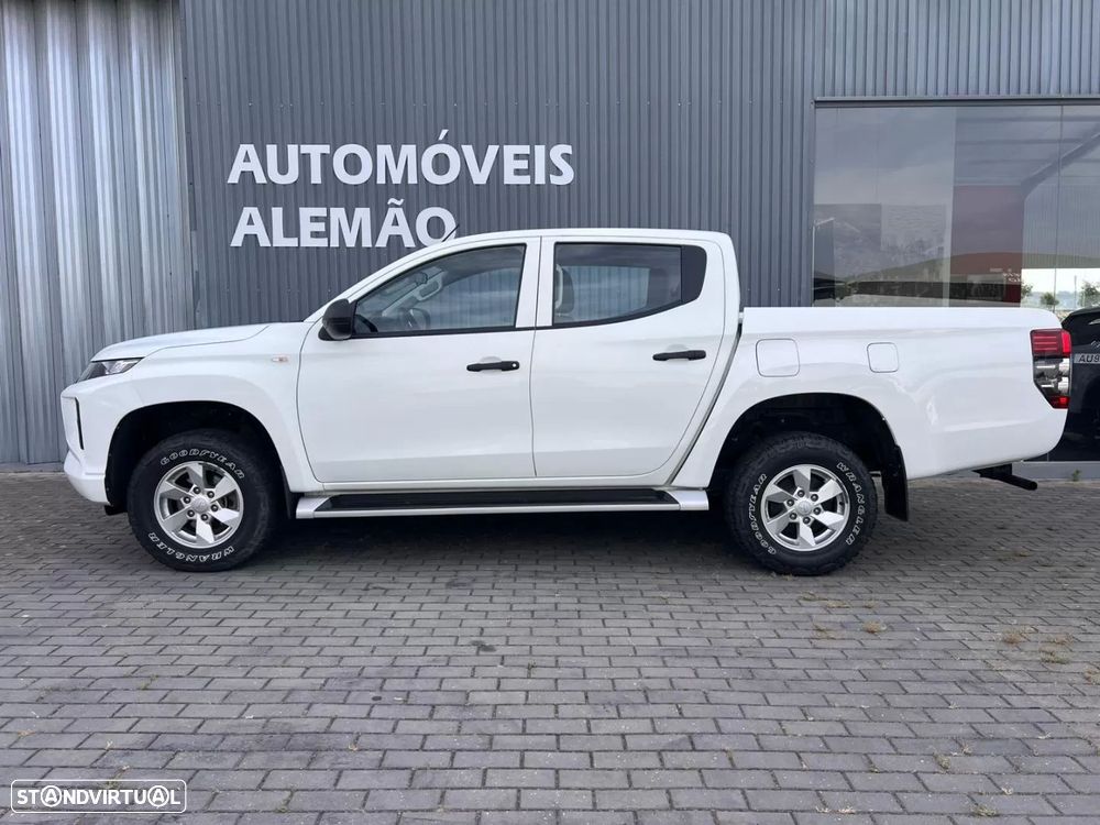 Mitsubishi L200 2022 photo 4