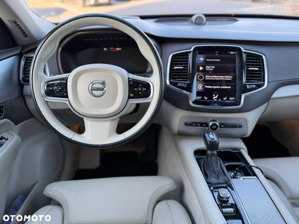 Volvo XC 90 D5 AWD Inscription 7os - 13