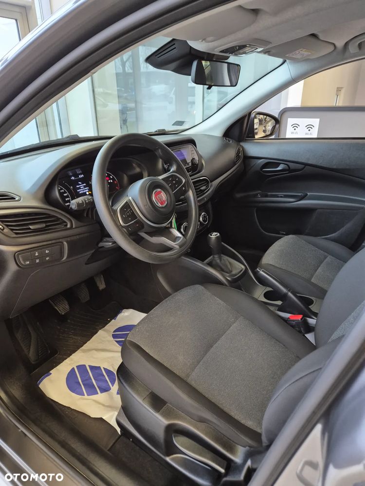 Fiat Tipo 1.0 T3 - 13