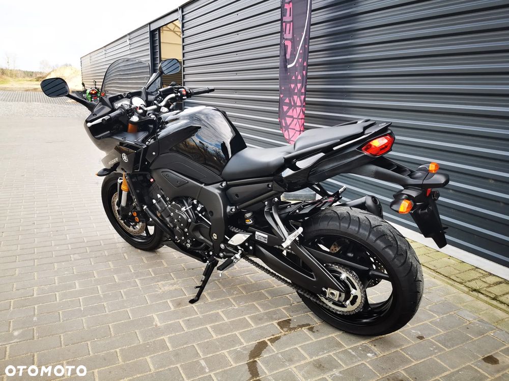 Yamaha FZ8 - 6